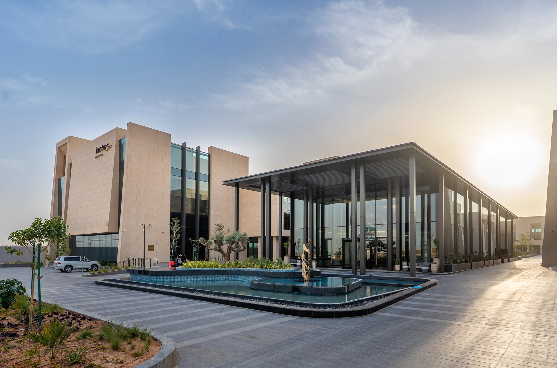 ALSOLIMAN BUSINESS COMPOUND